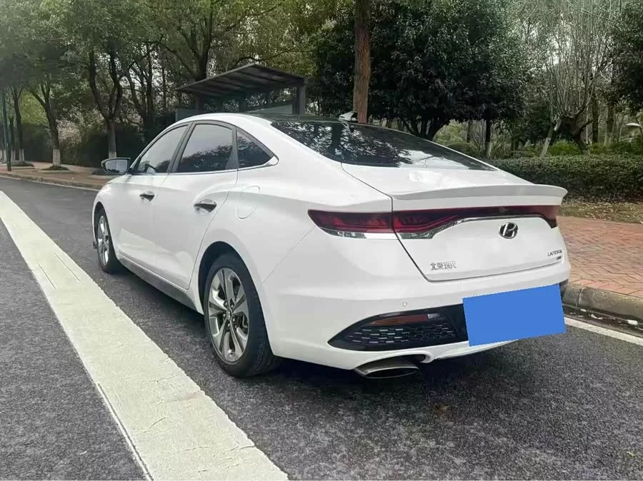 Hyundai Festa