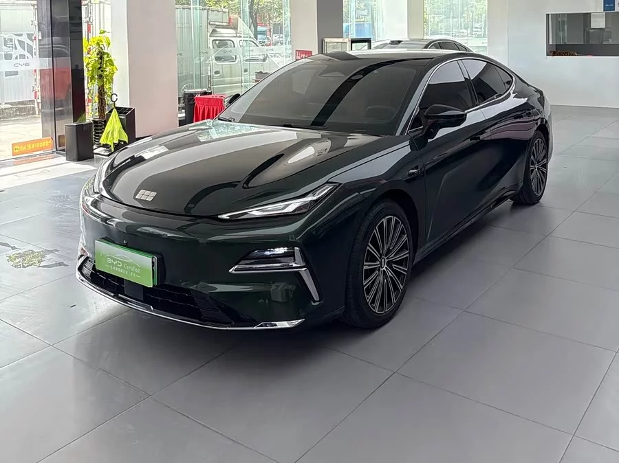 Geely Galaxy Star 8