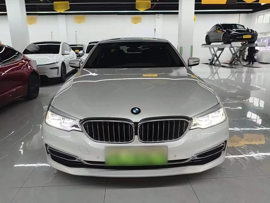 BMW 5 Series New Energy