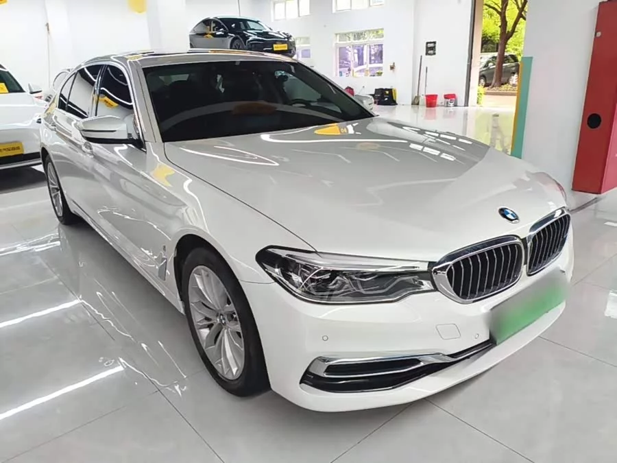 BMW 5 Series New Energy