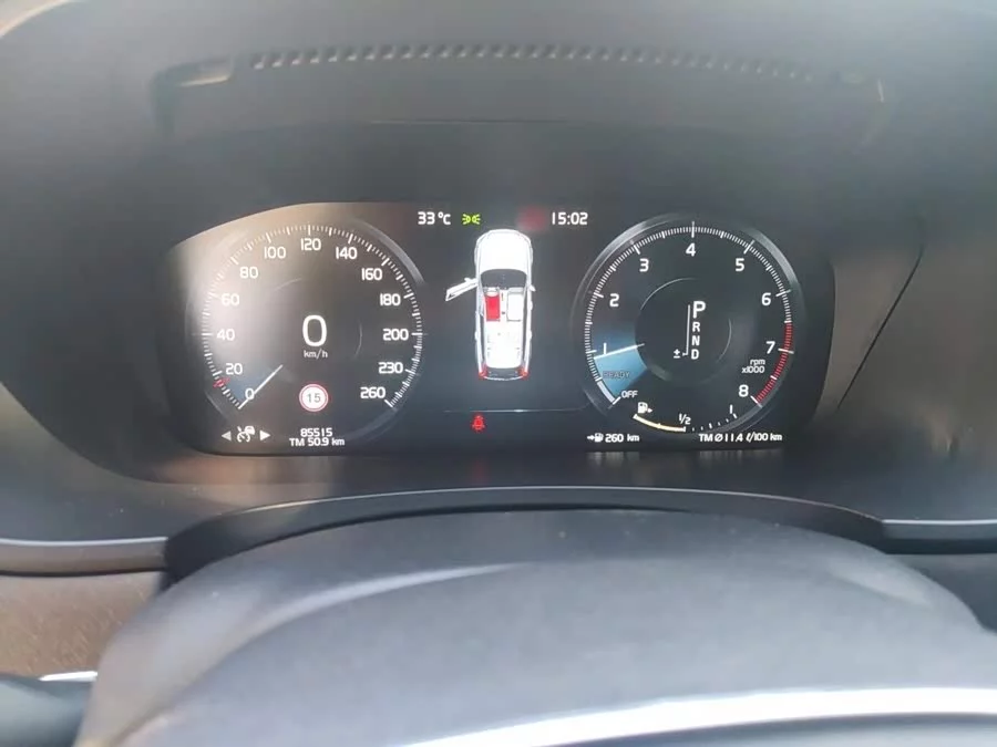 Volvo V90