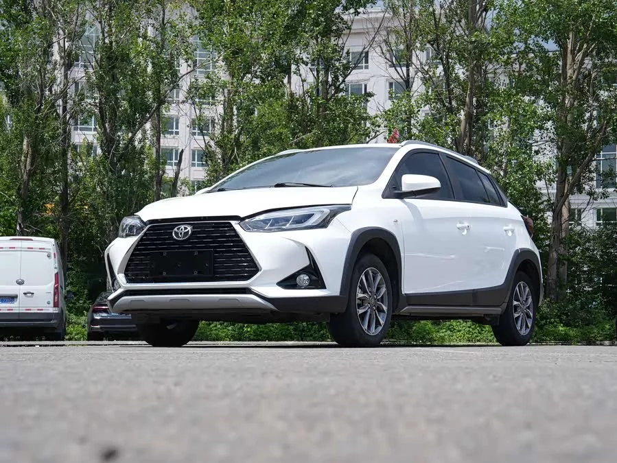 Toyota YARiS L