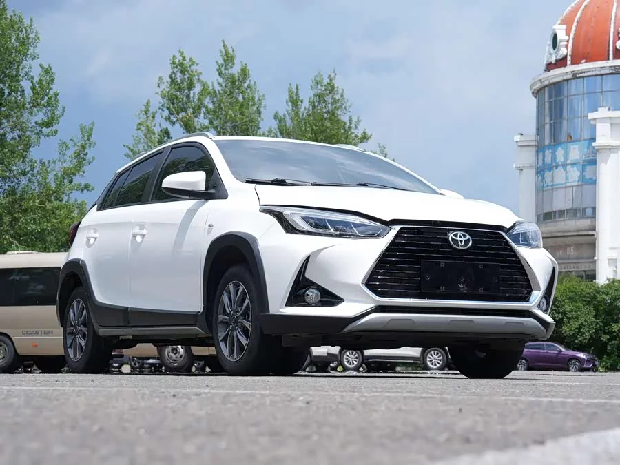 Toyota YARiS L