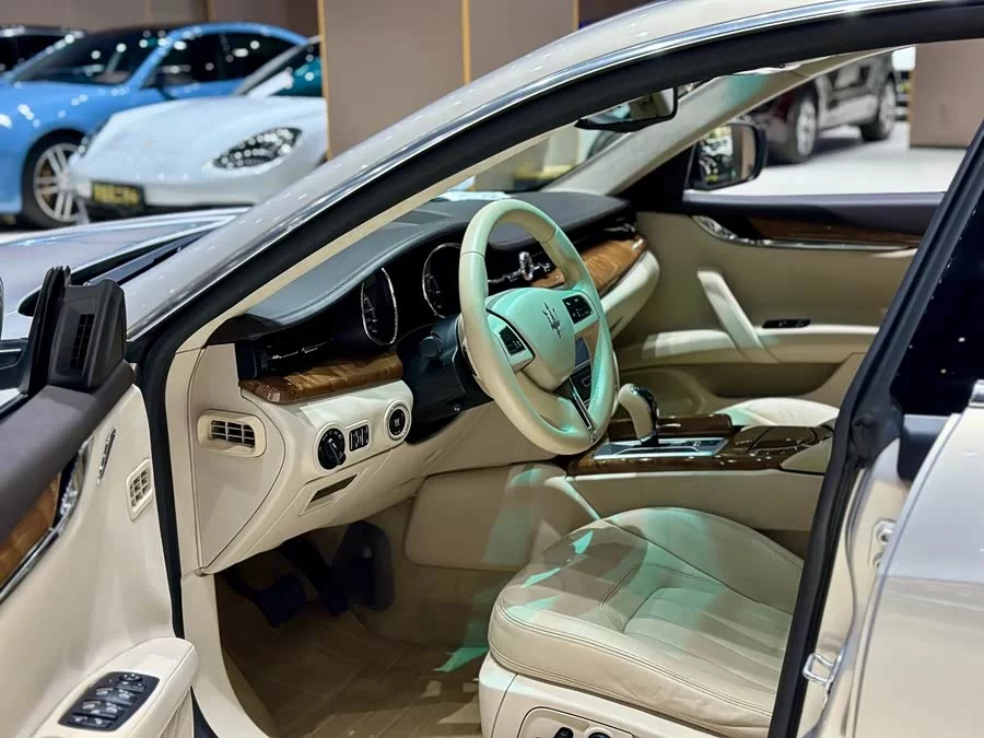 Maserati President