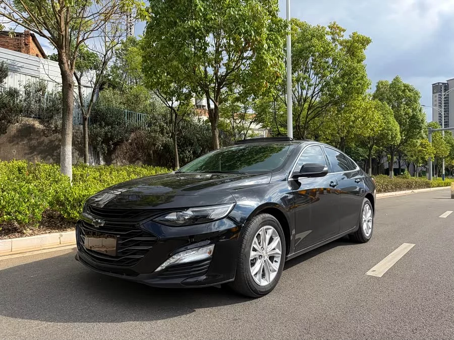 Chevrolet Malibu XL