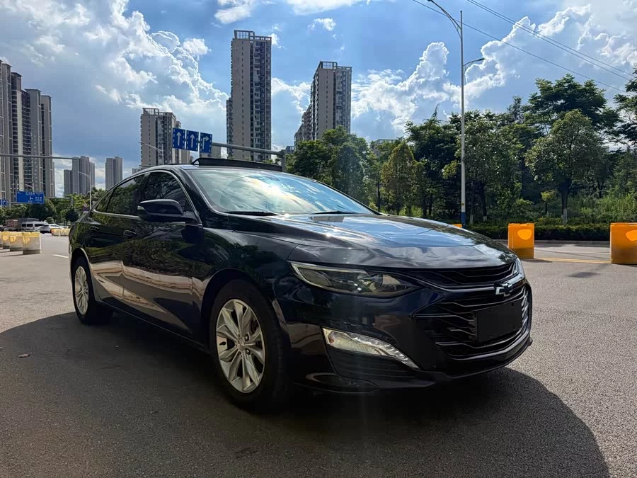Chevrolet Malibu XL