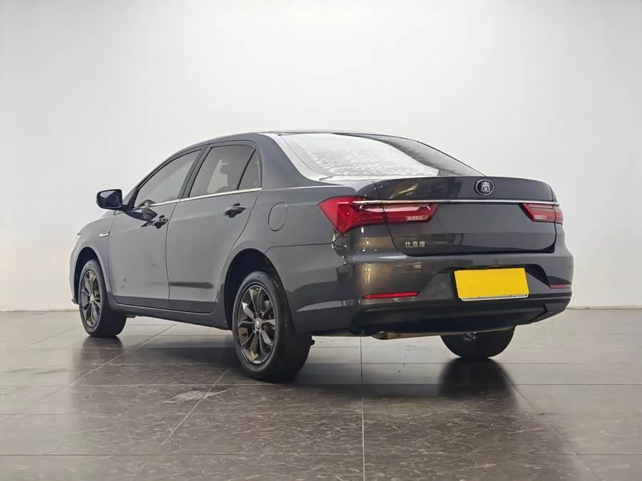 BYD Qin