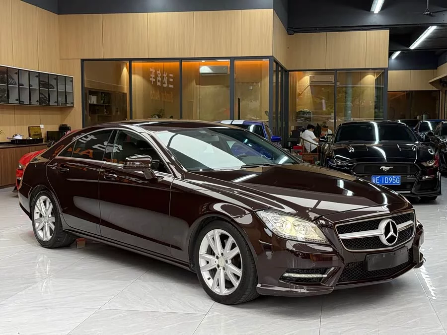 Mercedes Benz CLS