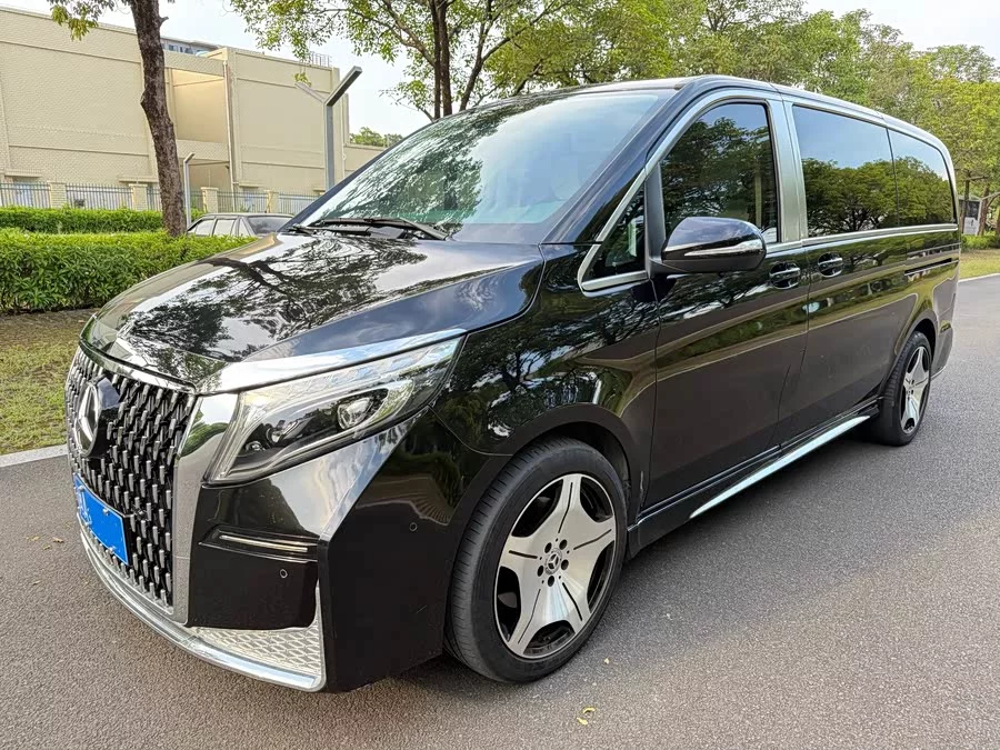 Mercedes Benz Class V