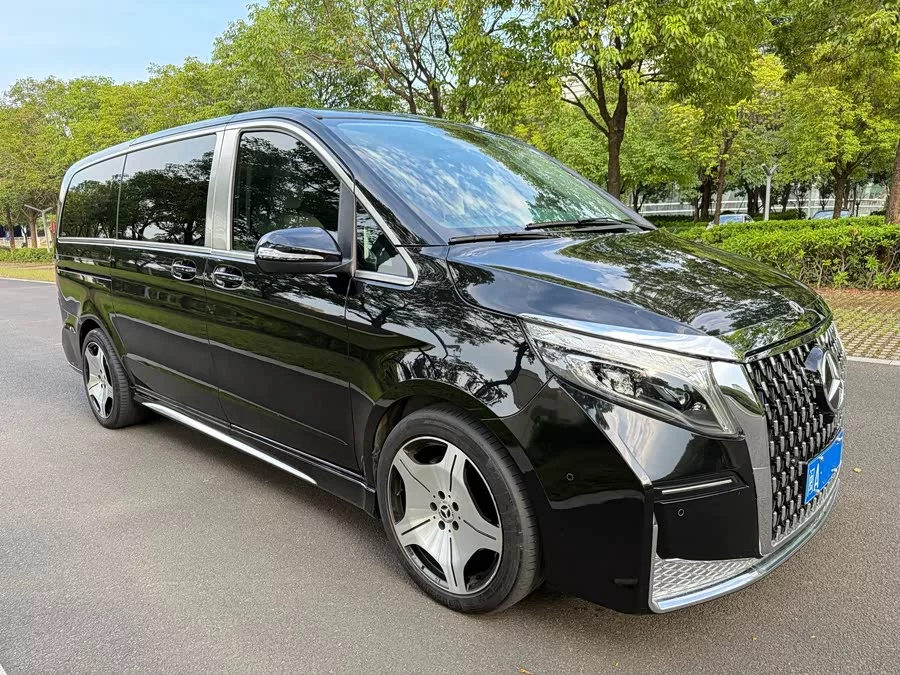 Mercedes Benz Class V