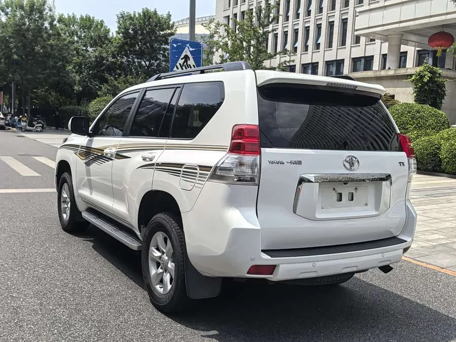 Toyota Prado