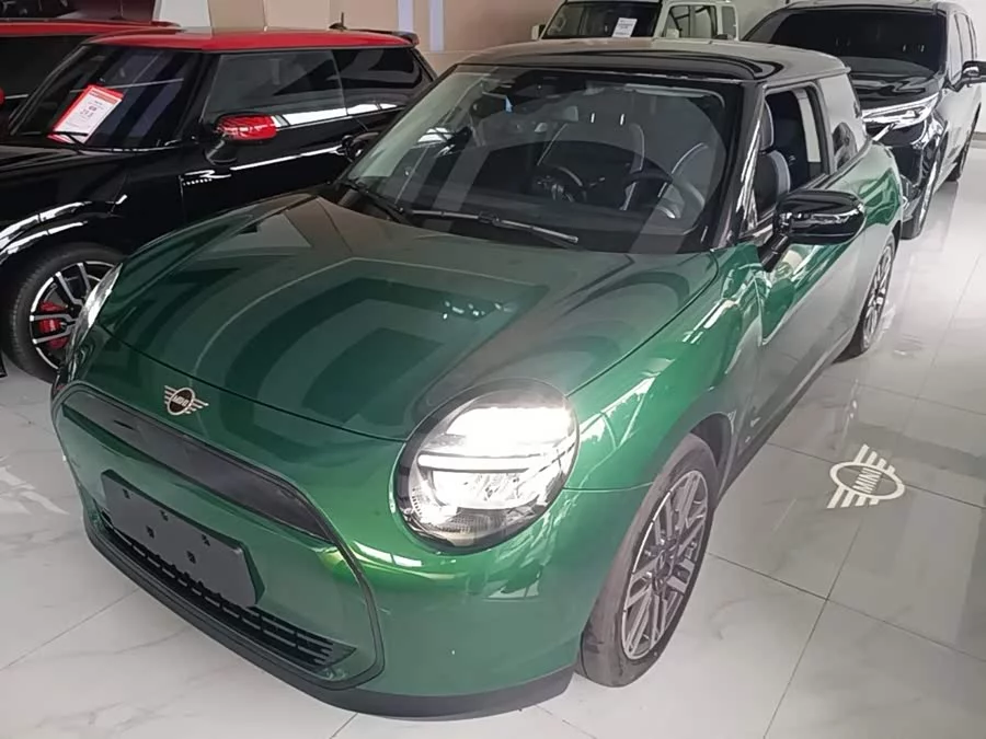 MINI electric  COOPER