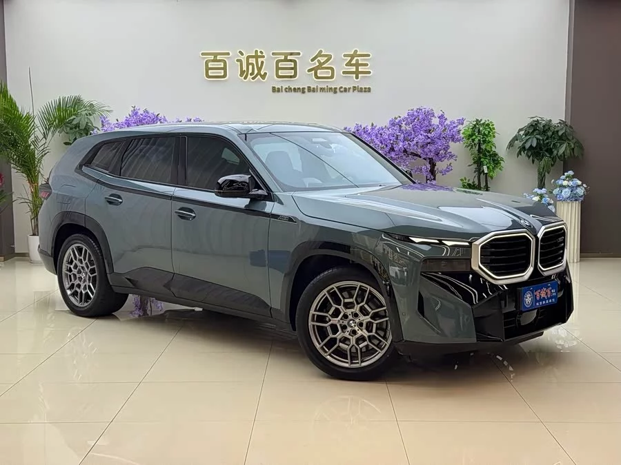 BMW XM