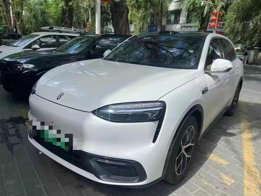 AITO Wenjie M6