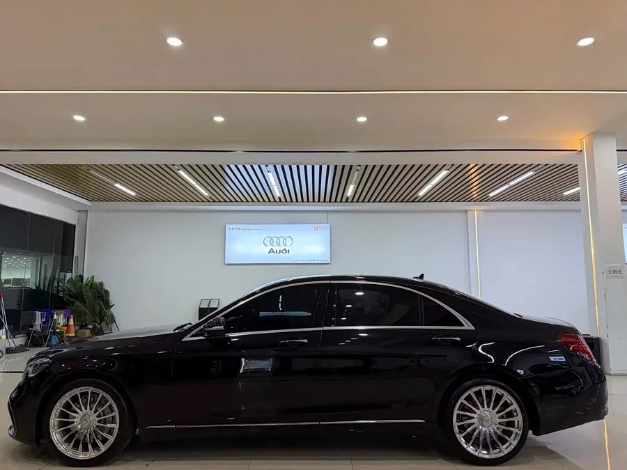 Mercedes Benz S class