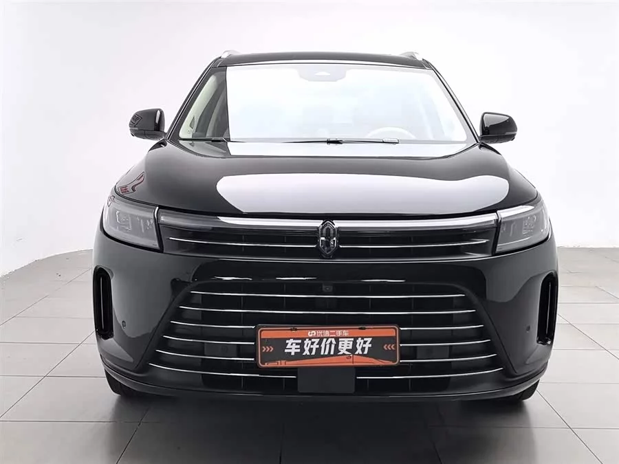 AITO Wenjie M7