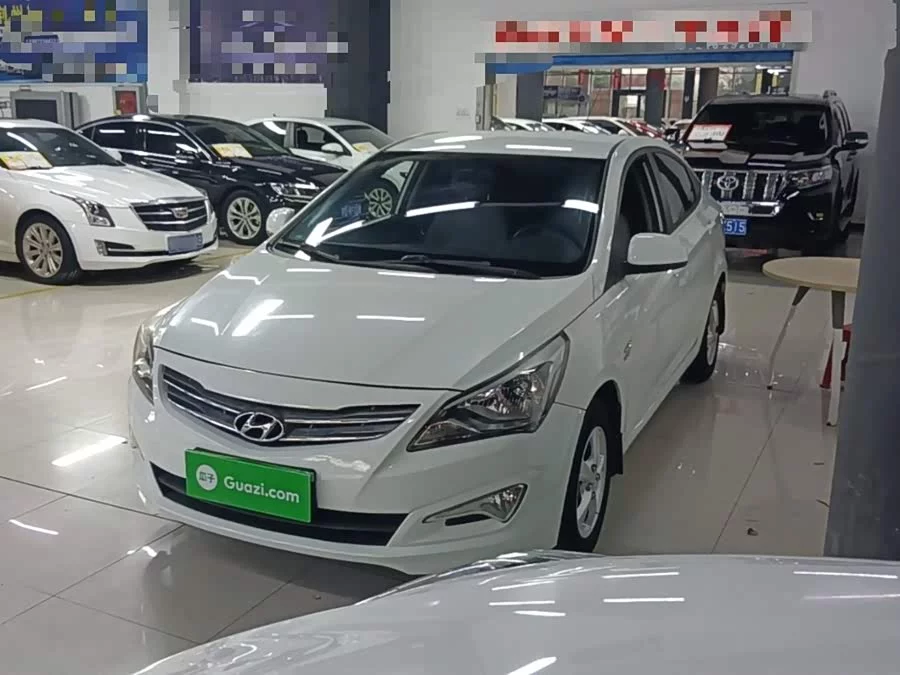 Hyundai Rena