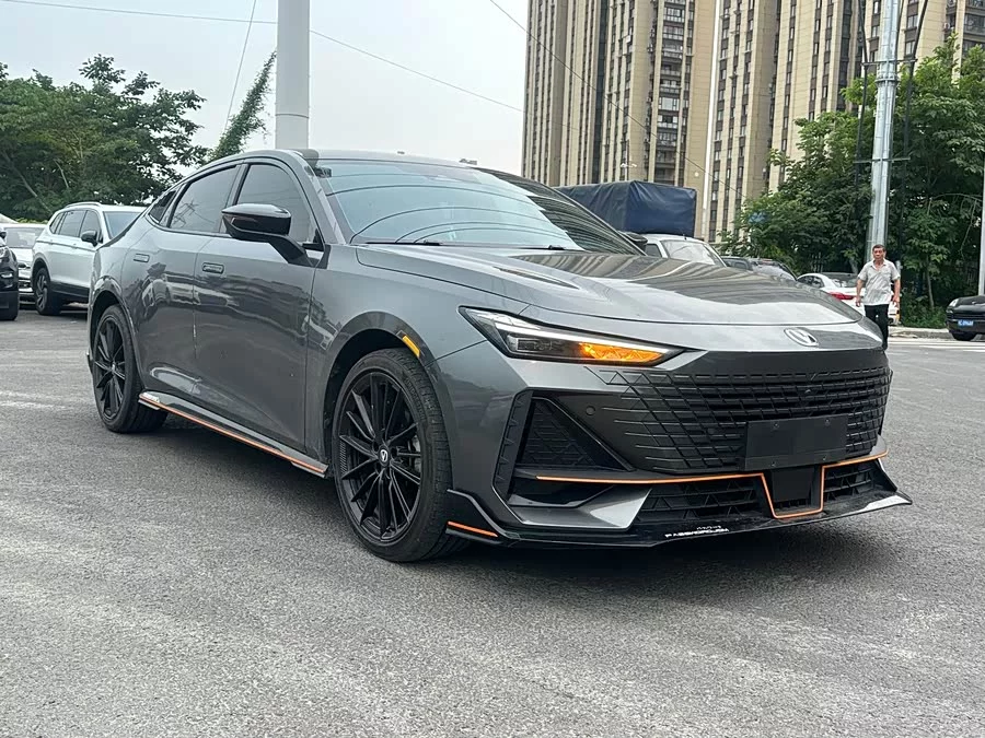 Changan UNI-V