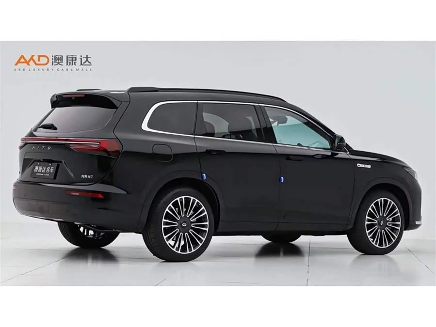 AITO Wenjie M7
