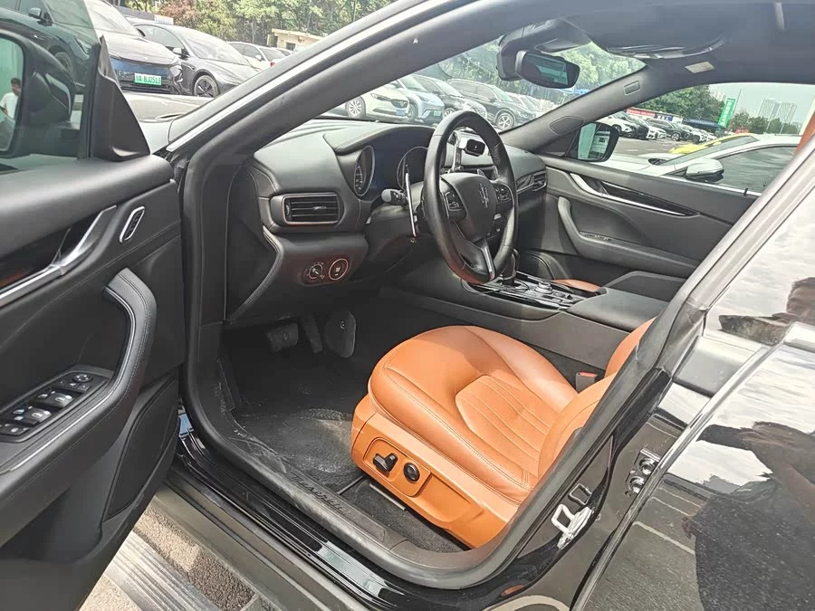 Maserati Levante