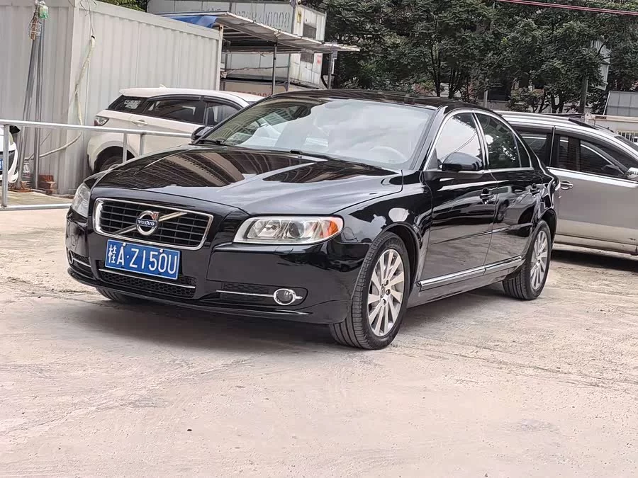 Volvo S80L