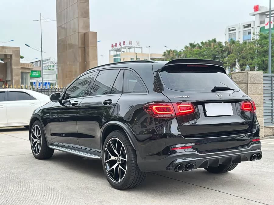 Mercedes Benz GLC AMG
