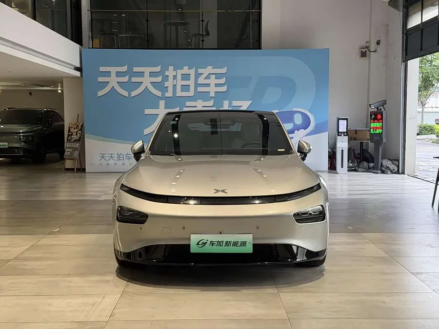 Xpeng P7