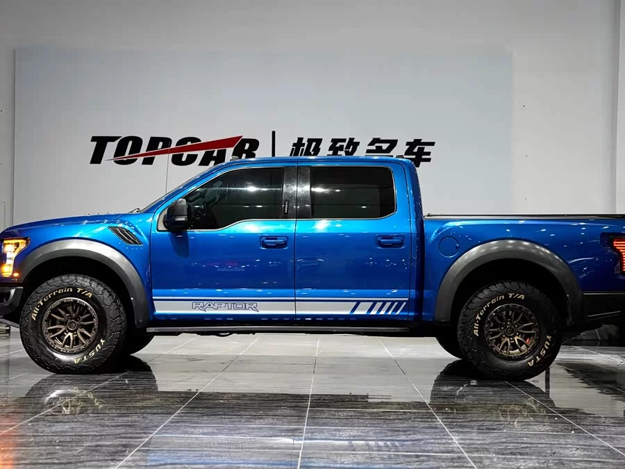 Ford F-150 Raptor