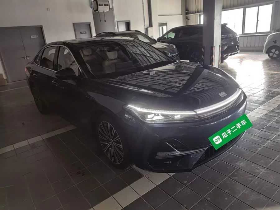 Geely Galaxy A7 EM