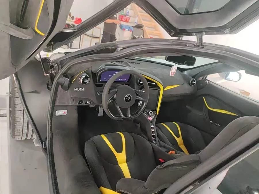 McLaren 720S