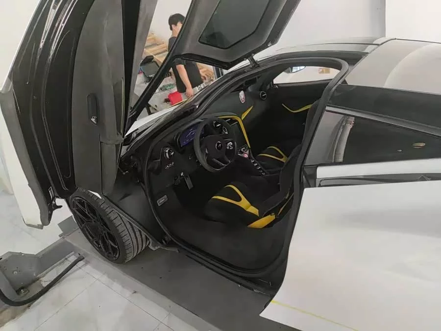 McLaren 720S