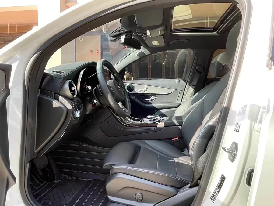 Mercedes Benz GLC coupe