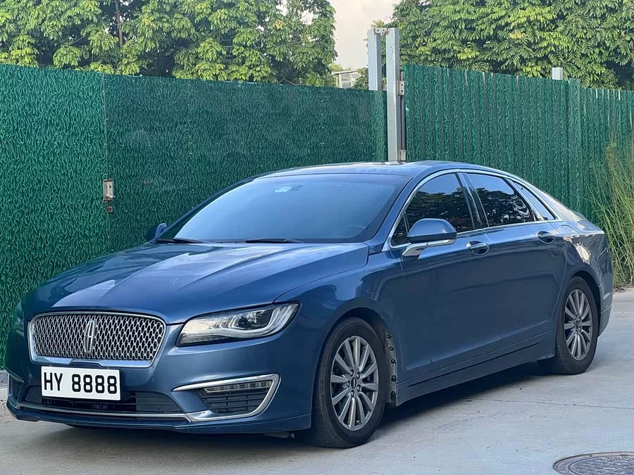 Lincoln MKZ