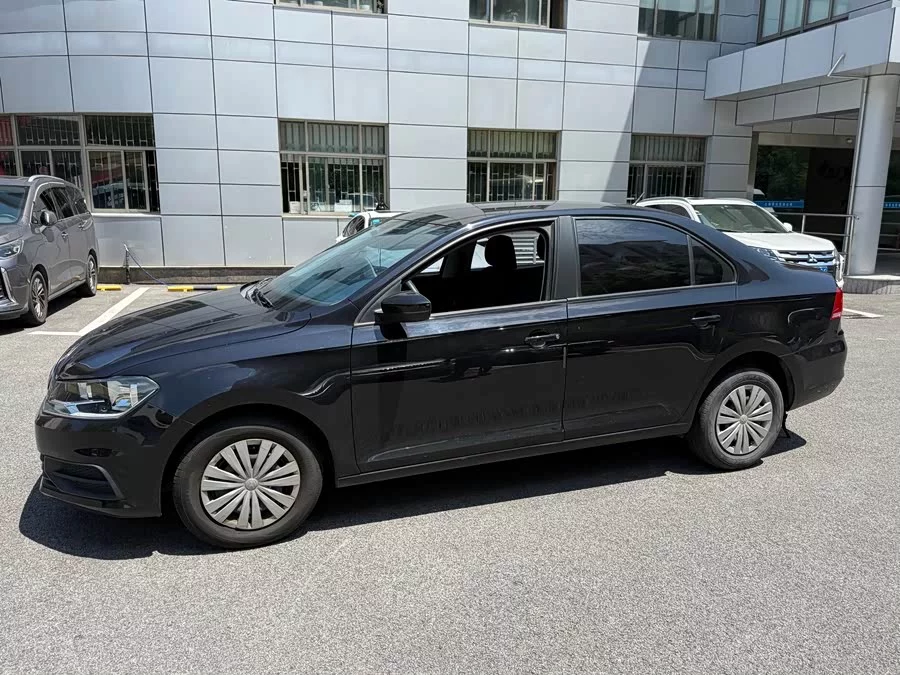 Volkswagen Santana