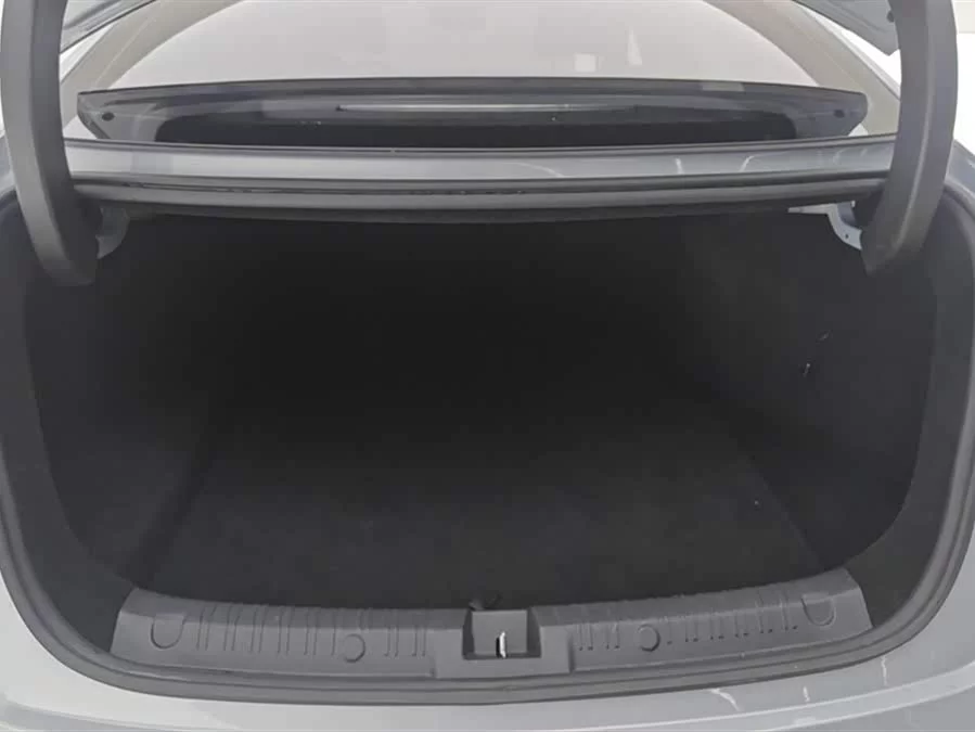 BYD Qin L