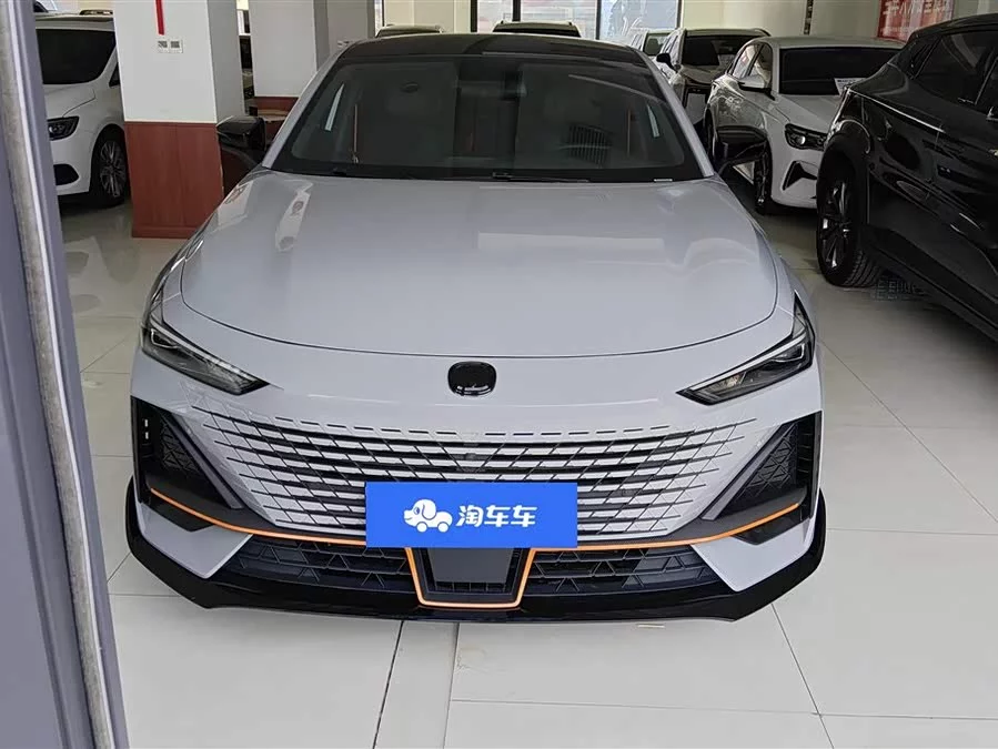 Changan UNI-V