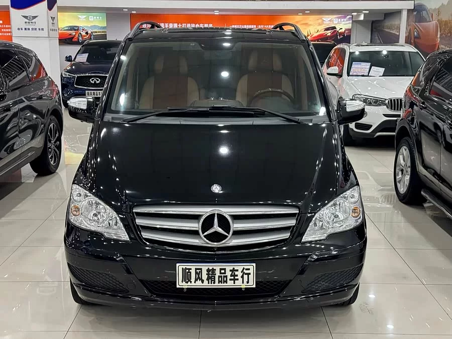 Mercedes Benz Viano