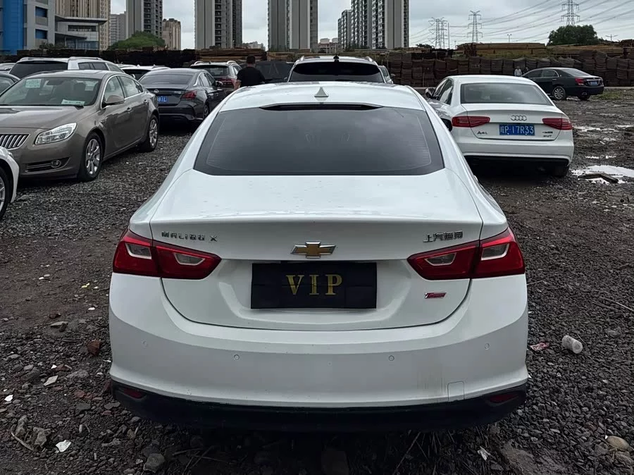 Chevrolet Malibu XL