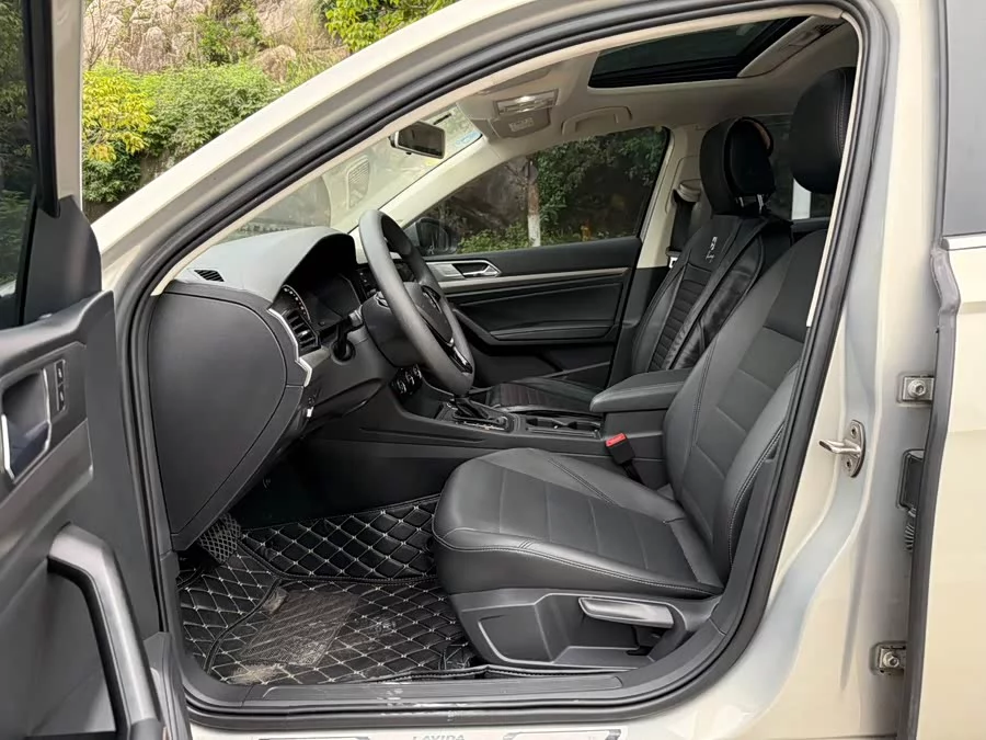 Volkswagen Lavida