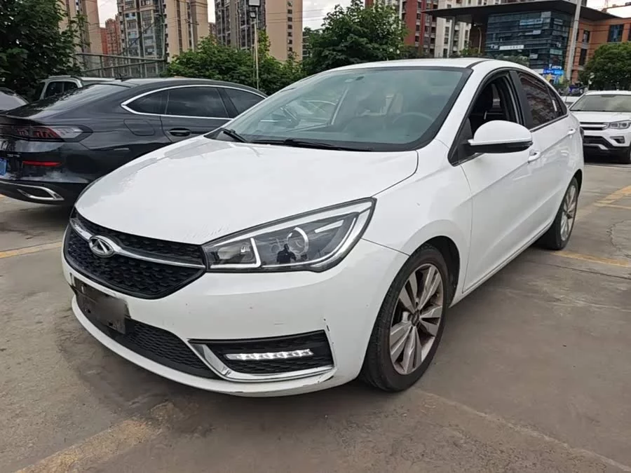 Chery Arrizo 5