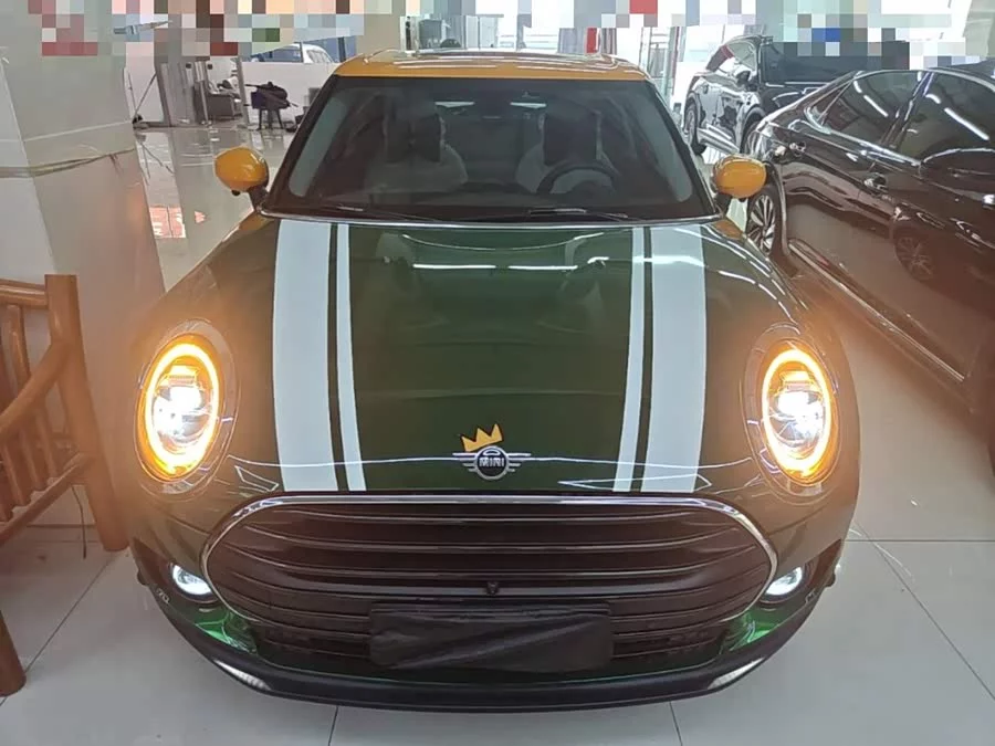 MINI CLUBMAN