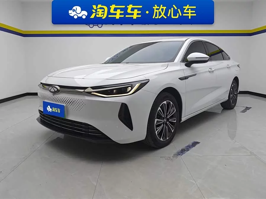Chery Fengyun A8