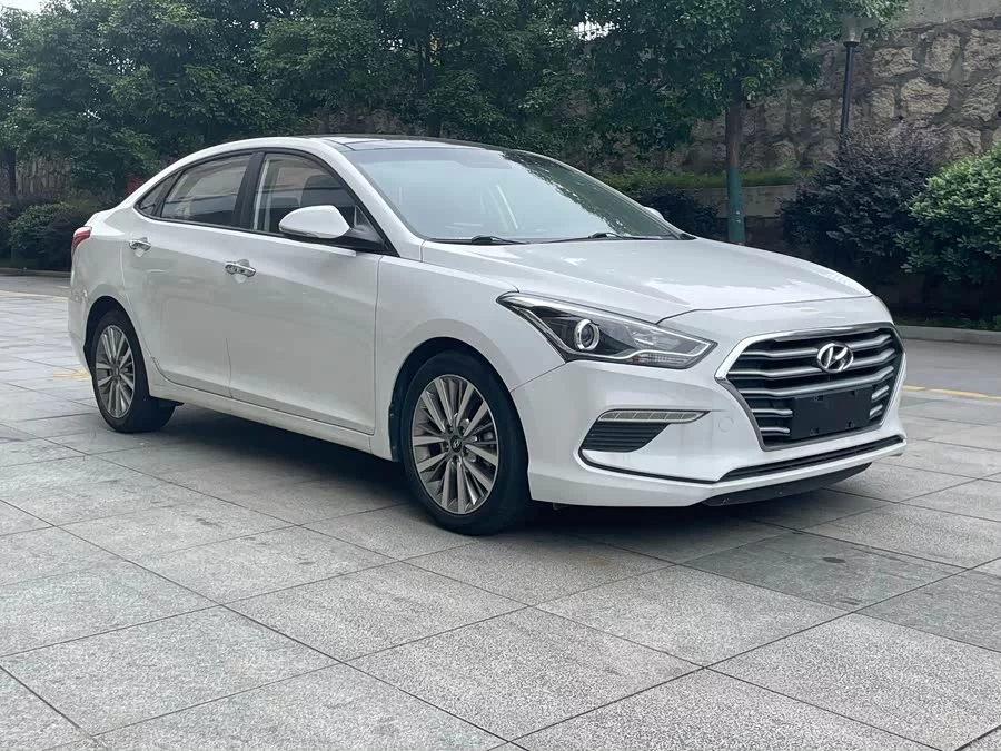 Hyundai Mistra