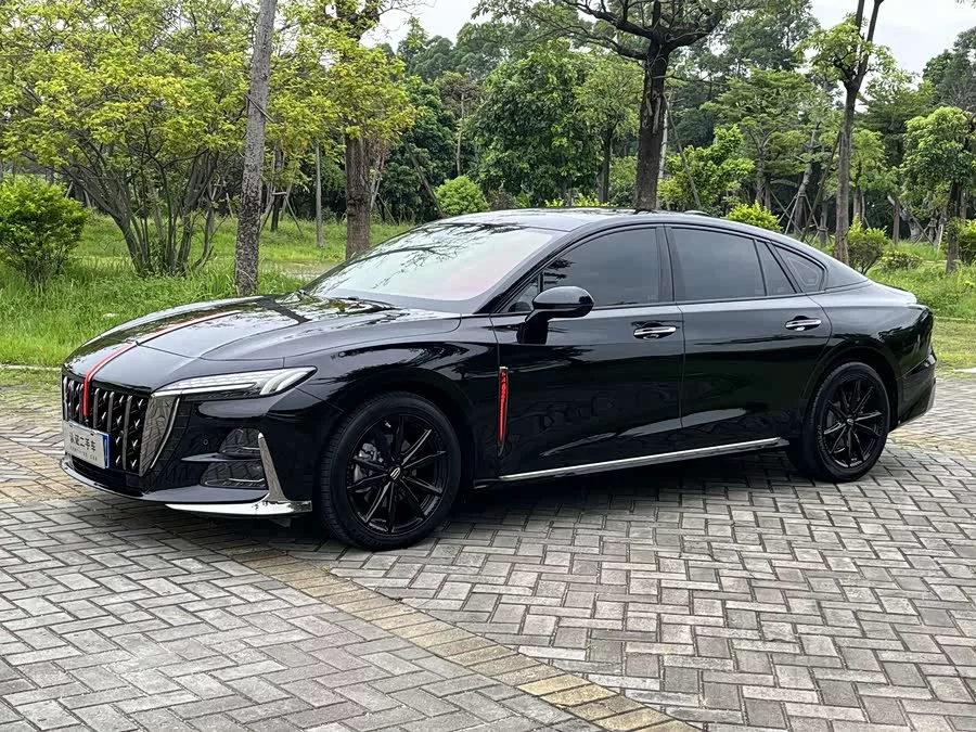 Hongqi H6