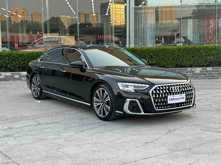 Audi A8