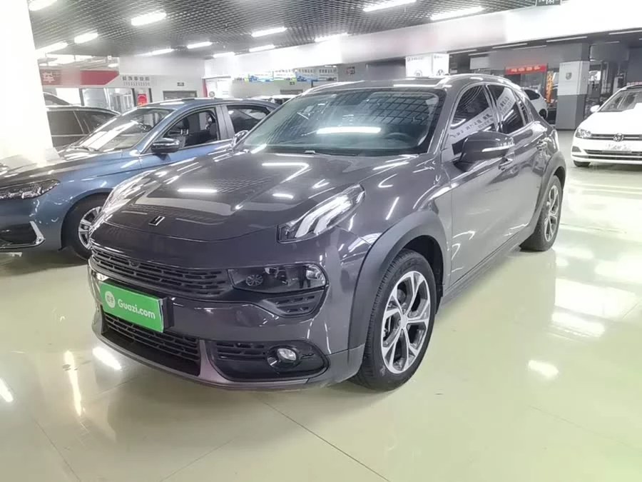 Lynk & Co 02