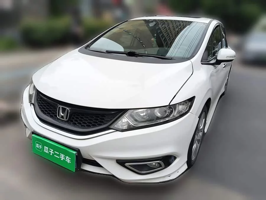 Honda Jade