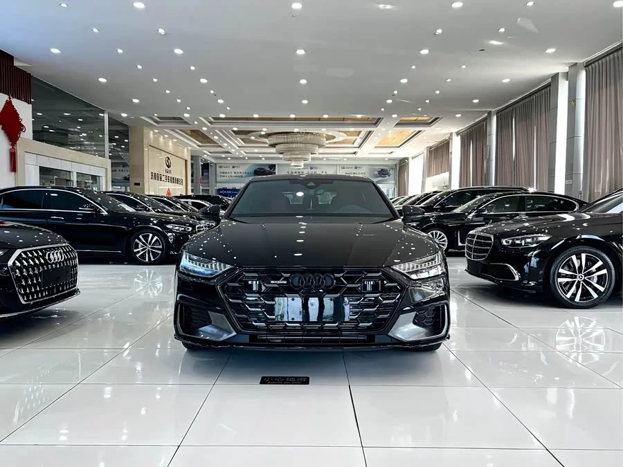 Audi A7L