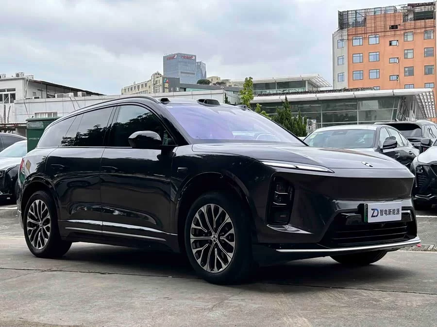 NIO ES6