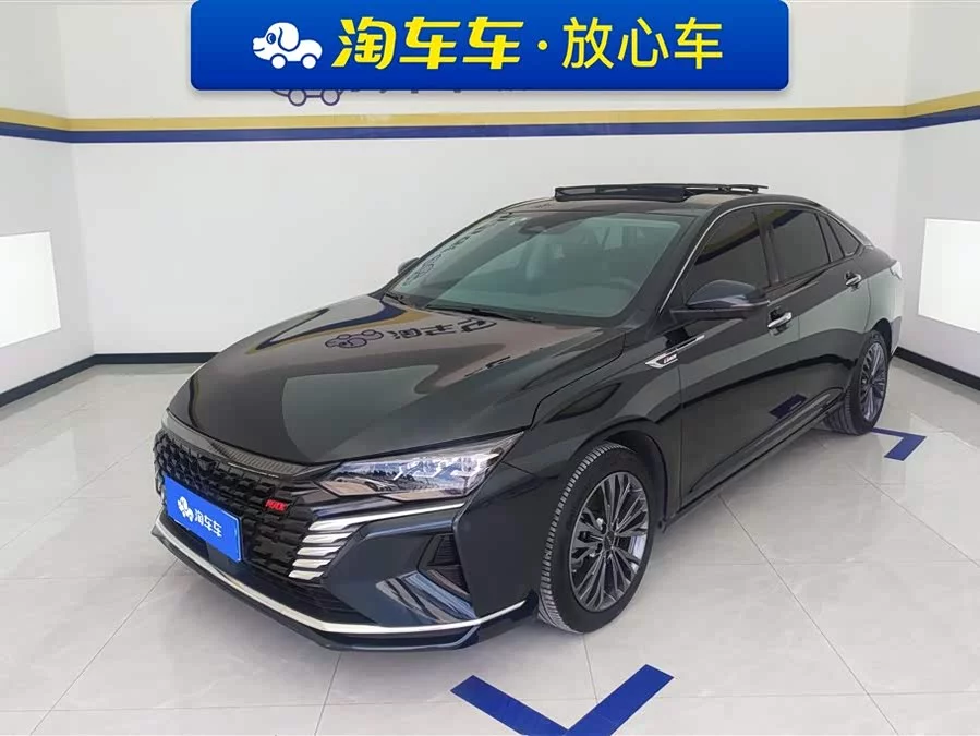 Dongfeng Yixuan MAX